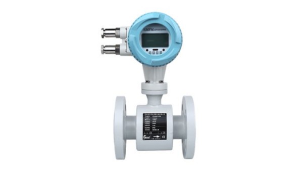 智能電磁流量計的每一環節（jiē）的（de）測試都很嚴格