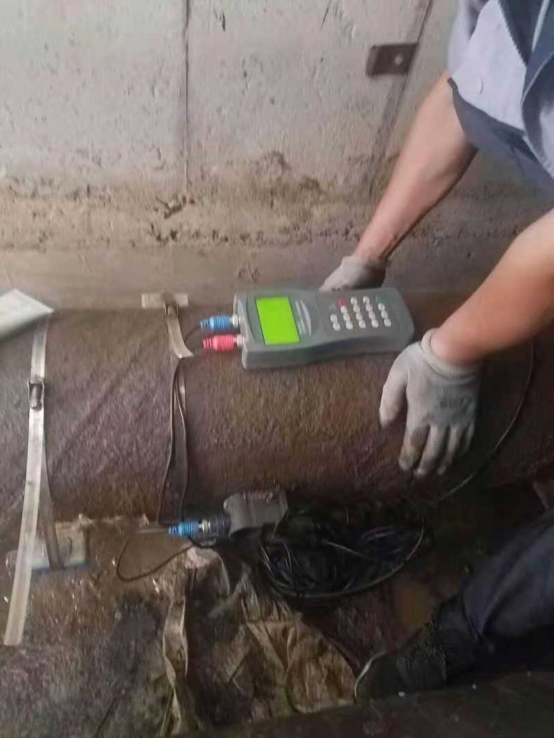 手持式超聲波流量（liàng）計