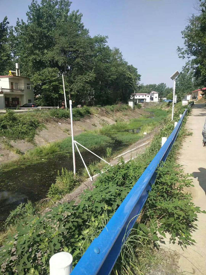 太陽（yáng）能供電電磁流量計使（shǐ）用現場