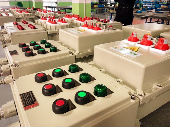 防爆照明箱的安裝使用介紹